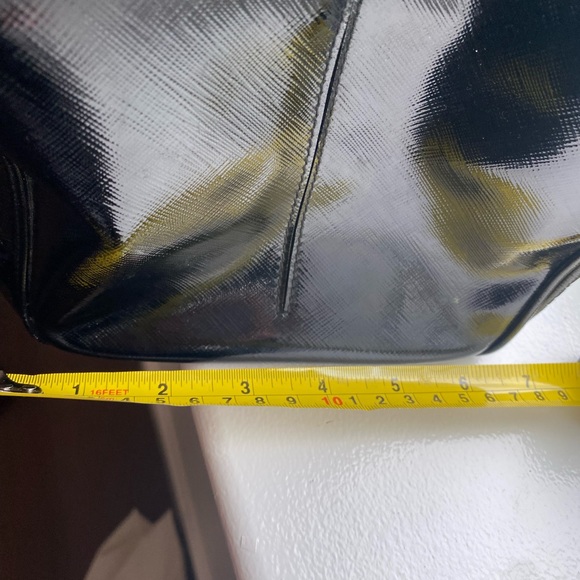 Salvatore Ferragamo Large “speedy” style patent leather bag - Picture 2 of 16